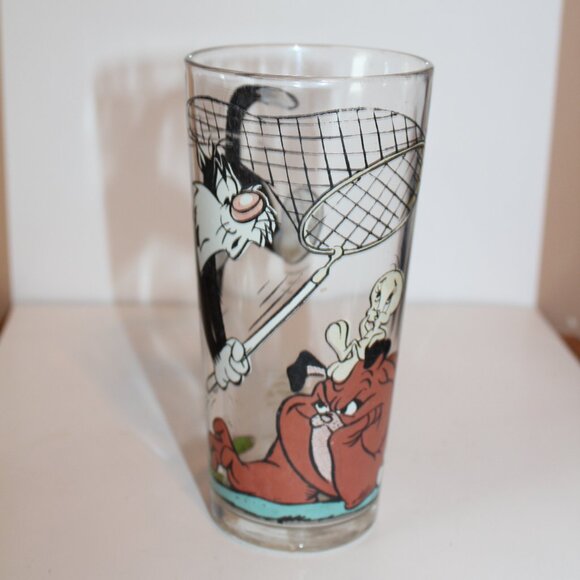 Pepsi Other - - 1976 Pepsi  Glass Tweety Sylvester Spike